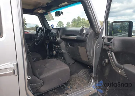 2013 Jeep Wrangler Unlimited Sport из США, поврежденный, VIN 1C4BJWDG5DL609427